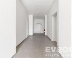 Pronájem bytu 2+kk, Žirovnice, Havlíčkovo náměstí, 52 m2