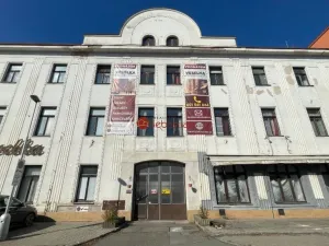 Pronájem výrobních prostor, Pardubice - Zelené Předměstí, Hlaváčova, 20 m2