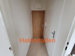 Pronájem bytu 1+kk, Karviná - Nové Město, Kořenského, 27 m2