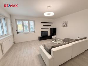 Pronájem bytu 3+kk, Praha - Michle, Na nivách, 130 m2