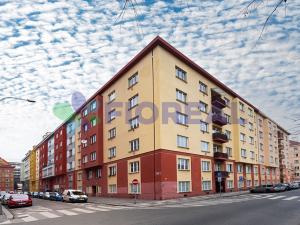 Pronájem bytu 2+kk, Praha - Holešovice, Stupkova, 56 m2