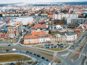 Pronájem obchodního prostoru, Plzeň, Kaplířova, 139 m2