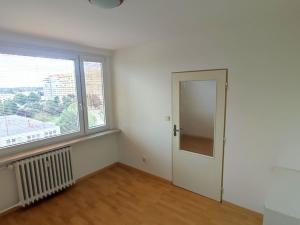 Pronájem bytu 2+kk, Hradec Králové, Veverkova, 33 m2