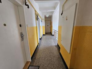Pronájem bytu 2+kk, Praha - Nusle, Kloboučnická, 48 m2