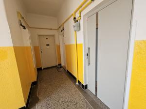 Pronájem bytu 2+kk, Praha - Nusle, Kloboučnická, 48 m2