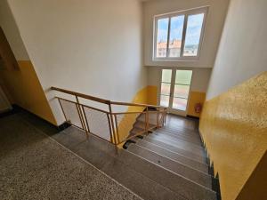 Pronájem bytu 2+kk, Praha - Nusle, Kloboučnická, 48 m2