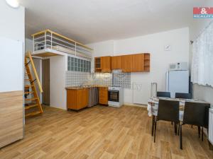 Pronájem bytu 1+kk, Holice, Husova, 38 m2