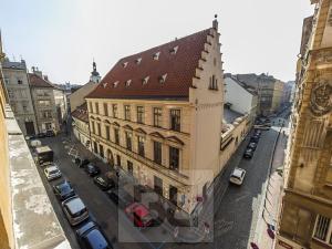 Pronájem bytu 2+kk, Praha - Nové Město, V Jirchářích, 47 m2