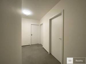 Pronájem bytu 2+kk, Praha - Nusle, Kloboučnická, 47 m2