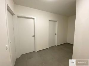 Pronájem bytu 2+kk, Praha - Nusle, Kloboučnická, 47 m2