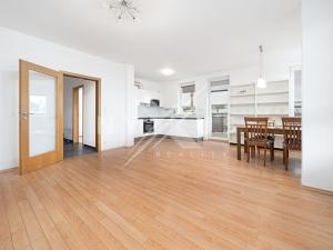 Prodej bytu 3+kk, Praha - Vysočany, Kabešova, 84 m2