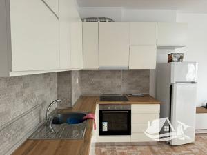 Prodej bytu 2+kk, Apartament 1+1 Plazh Durrës, Albánie, 65 m2