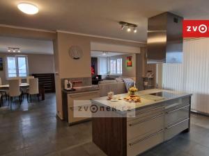 Pronájem bytu 4+kk, Zlín - Malenovice, I. Veselkové, 155 m2