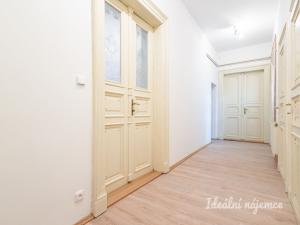 Pronájem bytu 3+1, Praha - Vinohrady, Budečská, 98 m2