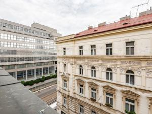 Pronájem bytu 3+1, Praha - Holešovice, Dukelských hrdinů, 75 m2