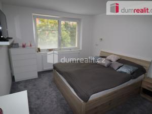 Pronájem bytu 2+1, Karlovy Vary - Stará Role, Závodu míru, 64 m2