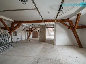 Prodej rodinného domu, Úherce, Náves, 254 m2