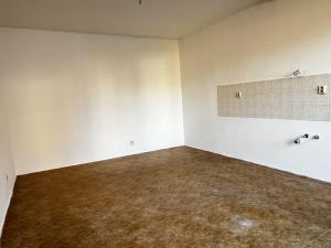 Prodej bytu 1+kk, Úpice, Nerudova, 27 m2