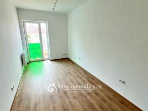 Pronájem bytu 2+kk, Znojmo, Malá Louka, 46 m2