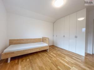 Prodej bytu 4+kk, Praha - Radotín, Topasová, 104 m2