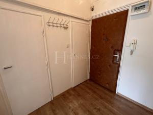 Pronájem bytu 1+kk, Praha - Vokovice, Africká, 31 m2