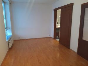 Pronájem bytu 2+kk, Praha - Strašnice, Vinohradská, 55 m2