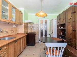 Prodej rodinného domu, Lutopecny, 180 m2