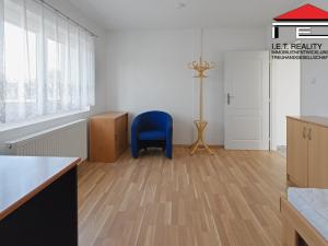 Pronájem bytu 2+1, Praha - Kbely, Svijanská, 40 m2