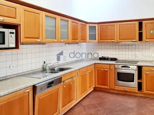 Pronájem kanceláře, Praha, Na příkopě, 203 m2