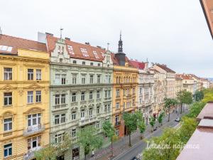 Pronájem bytu 3+kk, Praha - Vinohrady, Korunní, 68 m2