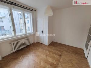 Pronájem bytu 2+kk, Praha - Smíchov, Vrázova, 48 m2