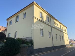 Prodej obchodního prostoru, Česká Skalice, Husovo náměstí, 467 m2