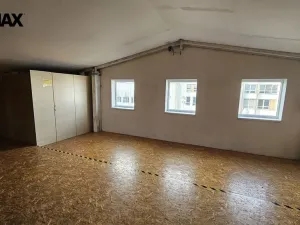 Pronájem obchodního prostoru, Strakonice - Strakonice I, Heydukova, 1280 m2