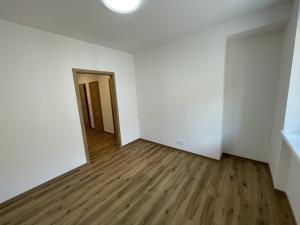 Prodej bytu 3+kk, Praha - Libeň, U svobodárny, 56 m2