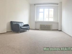 Pronájem bytu 2+kk, Praha - Karlín, Sokolovská, 47 m2