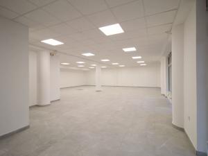 Pronájem obchodního prostoru, Chodov, náměstí ČSM, 180 m2