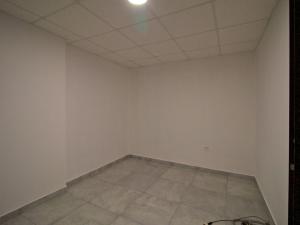 Pronájem obchodního prostoru, Chodov, náměstí ČSM, 180 m2