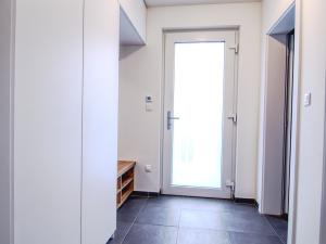 Pronájem bytu 3+kk, Smiřice - Rodov, 80 m2