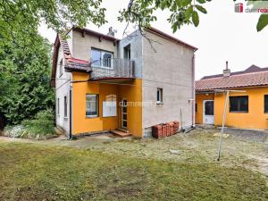 Prodej rodinného domu, Praha - Lochkov, K úvozu, 320 m2