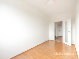 Pronájem bytu 3+kk, Praha - Motol, Jeřabinová, 74 m2