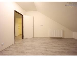 Pronájem bytu 3+kk, Kralupy nad Vltavou, Grégrova, 72 m2