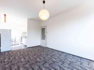 Pronájem bytu 2+kk, Praha - Kobylisy, Havlínova, 40 m2