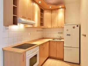 Pronájem bytu 1+kk, Praha - Troja, Hnězdenská, 40 m2