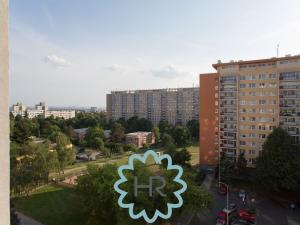 Pronájem bytu 3+kk, Praha - Kobylisy, Frýdlantská, 70 m2