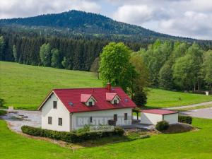 Prodej ubytování, Horní Stropnice - Chlupatá Ves, 304 m2