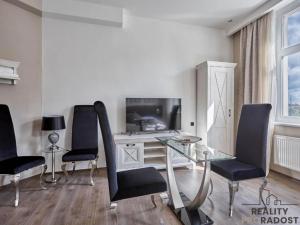 Pronájem ubytování, Karlovy Vary, Západní, 2600 m2