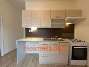 Pronájem bytu 2+1, Havířov - Město, Národní třída, 50 m2