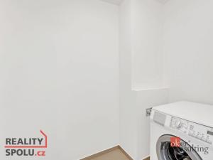 Pronájem bytu 2+kk, Praha - Vysočany, Kolbenova, 53 m2