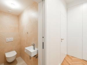 Pronájem bytu 2+kk, Praha - Vinohrady, Bořivojova, 59 m2