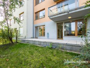 Pronájem bytu 2+kk, Praha - Hloubětín, Nepelova, 58 m2